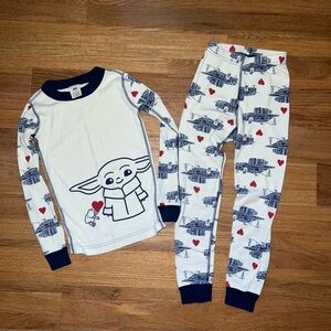Grogu Hanna Andersson Kids Pajama Set w/Red Hearts Kids Size 6/7 120cm EUC
